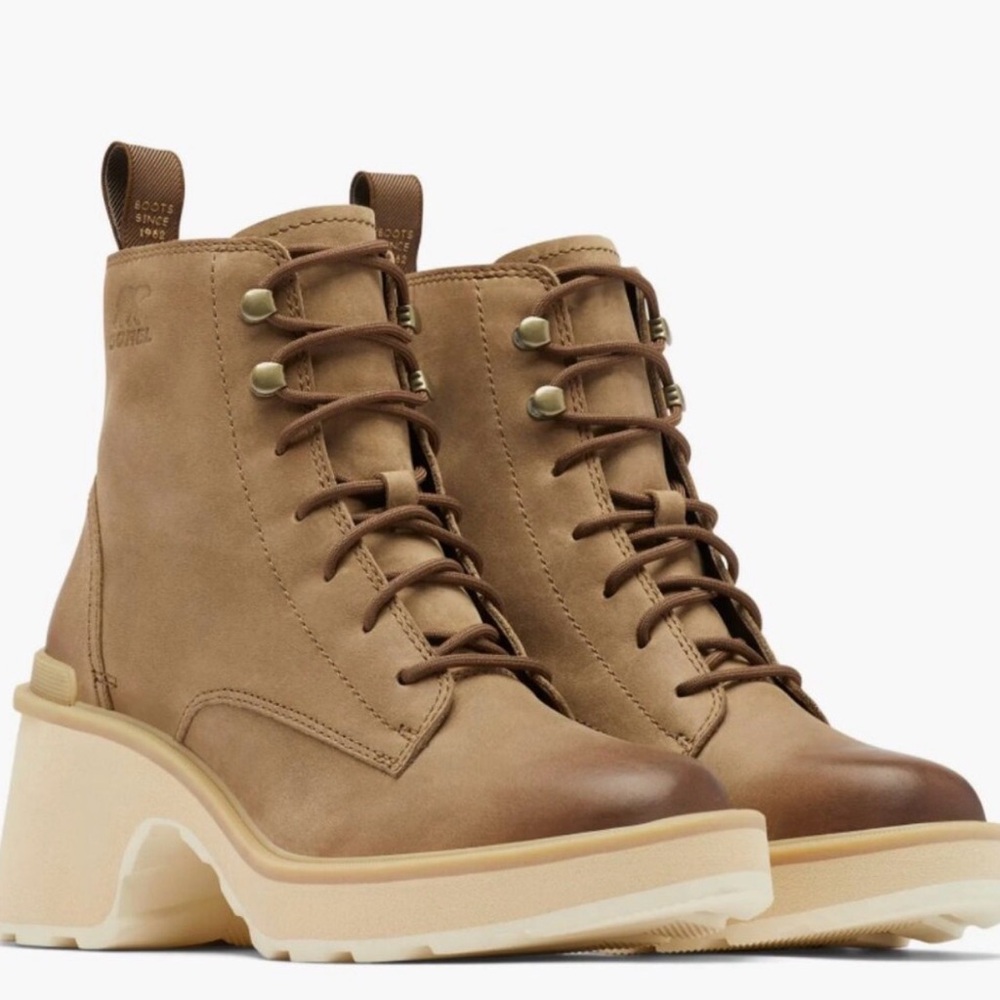 Sorel Platform Ankle Boots (NWT!)